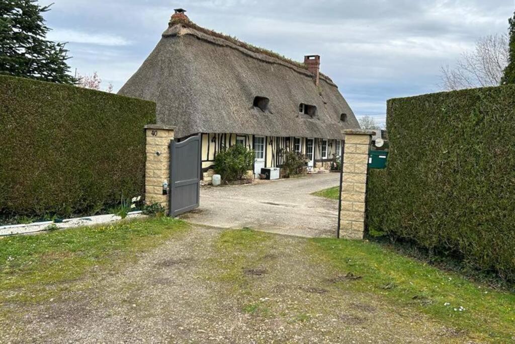 Villa Chaumiere De Charme Cosy Saint-Éloi-de-Fourques Exterior foto